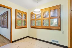 3816 Beach St, Rockford, IL 61108 - Photo 10