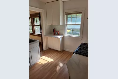 1402 N Church Street, Rockford, IL 61103 - Photo 6