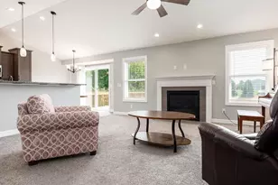 7897 Nesting Eagles St, Machesney Park, IL 61115 - Photo 2