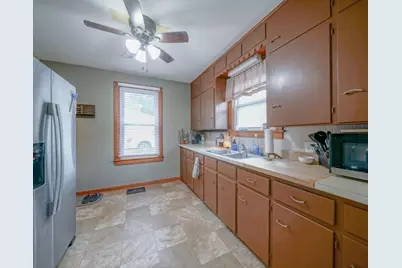204 E Elkhorn Street, Polo, IL 61064 - Photo 8