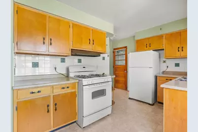 133 N Park Boulevard, Freeport, IL 61032 - Photo 6
