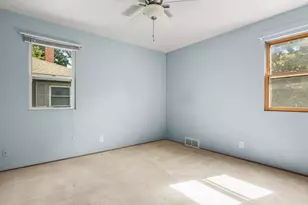 133 N Park Blvd, Freeport, IL 61032 - Photo 14