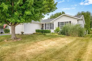 15635 Taylor St, South Beloit, IL 61080 - Photo 1