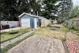 532 River Ln, Loves Park, IL 61111 - Photo 4