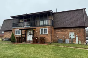 1020 9th St, Harvard, IL 60033 - Photo 4