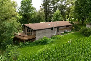 7772 E Kelly Rd, Ridott, IL 61067 - Photo 6