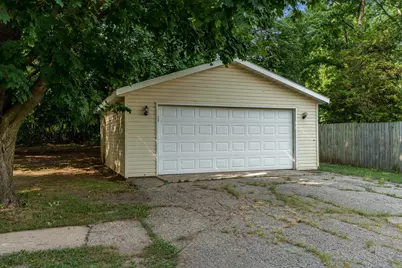2010 New Milford School Road, Rockford, IL 61109 - Photo 8
