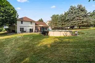 6853 Prairienook, Roscoe, IL 61073 - Photo 36