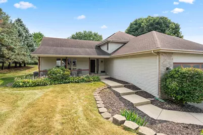 6853 Prairenook, Roscoe, IL 61073 - Photo 2