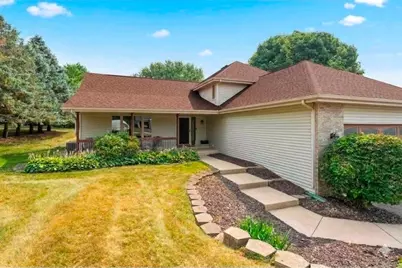 6853 Prairienook, Roscoe, IL 61073 - Photo 2