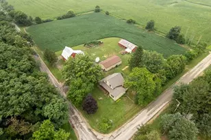 7018 Best Rd, Pecatonica, IL 61063 - Photo 14