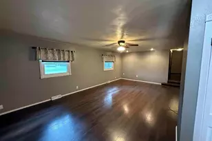 602 N Center St, Lena, IL 61048 - Photo 10