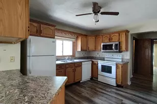 720 Kingsley Dr, Machesney Park, IL 61115 - Photo 14