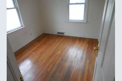 535 S Rockford Avenue, Rockford, IL 61109 - Photo 4