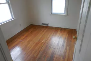535 S Rockford Ave, Rockford, IL 61109 - Photo 4