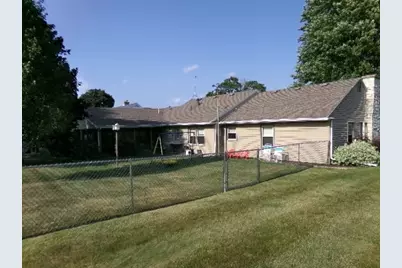 1104 Benson Blvd., Freeport, IL 61032 - Photo 18