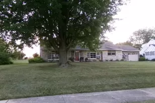 1104 Benson Blvd, Freeport, IL 61032 - Photo 1