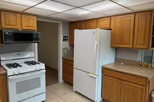 2282 Shepard Dr, Freeport, IL 61032 - Photo 8