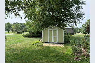 2282 Shepard Drive, Freeport, IL 61032 - Photo 36