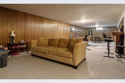 2212 Silverhorn Drive, Rockford, IL 61107 - Photo 34
