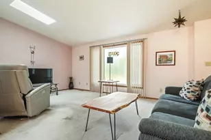 336 Forestcliff Cir, Lake Summerset, IL 61019 - Photo 16