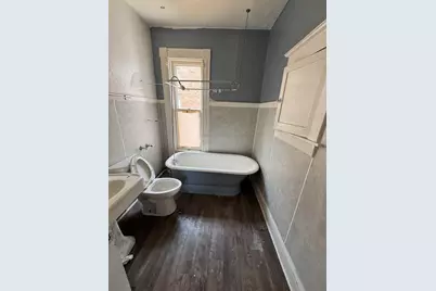 735 N Court Street, Rockford, IL 61103 - Photo 16
