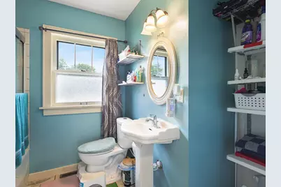 1247 W Logan Street, Freeport, IL 61032 - Photo 14