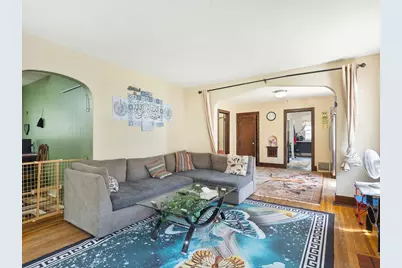 1247 W Logan Street, Freeport, IL 61032 - Photo 4