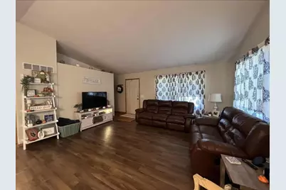 411 E Sycamore Street, Elizabeth, IL 61028 - Photo 16
