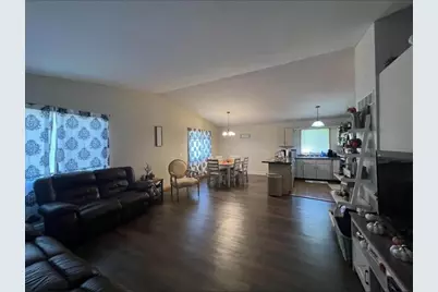 411 E Sycamore Street, Elizabeth, IL 61028 - Photo 14
