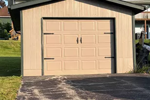 411 E Sycamore St, Elizabeth, IL 61028 - Photo 24