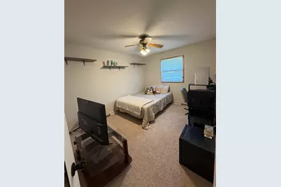 411 E Sycamore Street, Elizabeth, IL 61028 - Photo 8