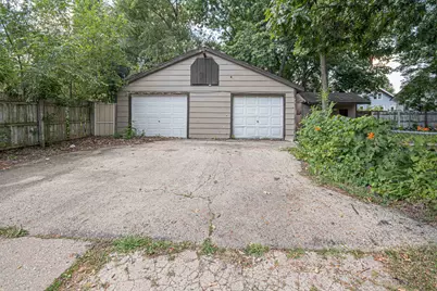 1927 15th Avenue, Rockford, IL 61104 - Photo 18