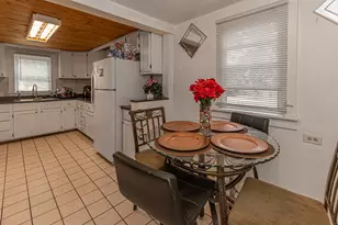 1927 15th Ave, Rockford, IL 61104 - Photo 10