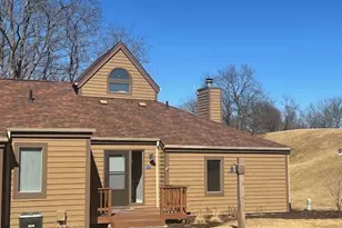 10 Farmstead Dr, Galena, IL 61036 - Photo 4
