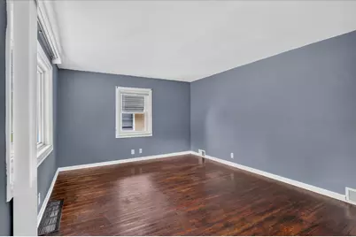 1923 Barton Boulevard, Rockford, IL 61103 - Photo 8