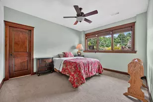 6871 Montague Rd, Rockford, IL 61102 - Photo 36