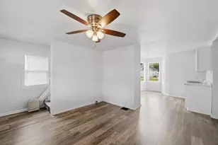 322 E Carroll St, Lanark, IL 61046 - Photo 8