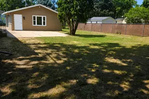 421 E Main St, Rockton, IL 61072 - Photo 24