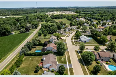 6672 Lindbloom Lane, Cherry Valley, IL 61016 - Photo 34