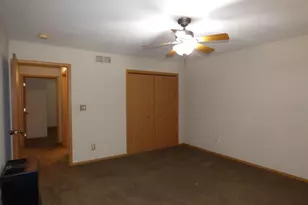 729 Meadow Ridge Ln, Lena, IL 61048 - Photo 18