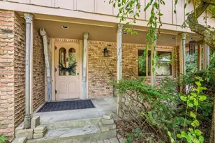 4721 Brookview Rd, Rockford, IL 61107 - Photo 4