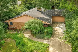 4721 Brookview Rd, Rockford, IL 61107 - Photo 2