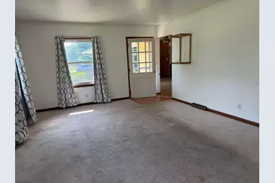 710 Carolyn Street, Mendota, IL 61342 - Photo 4
