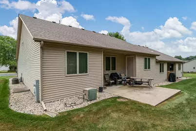 1401 Stone Bridge Crossing, Rockford, IL 61108 - Photo 6