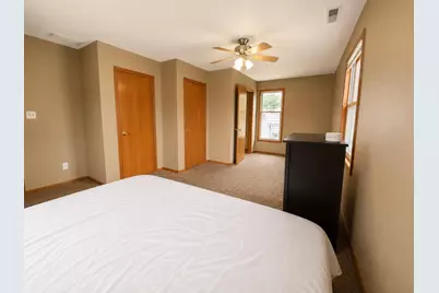 1207 W American Street, Freeport, IL 61032 - Photo 16
