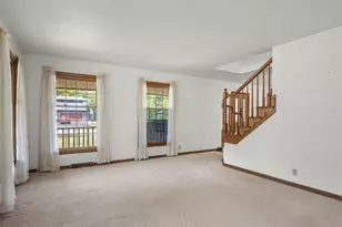 1301 Albany Ln, Rockford, IL 61107 - Photo 8