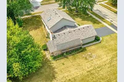 1301 Albany Lane, Rockford, IL 61107 - Photo 50