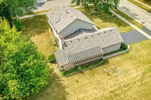 1301 Albany Ln, Rockford, IL 61107 - Photo 50