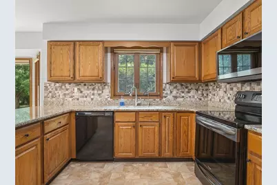 1301 Albany Lane, Rockford, IL 61107 - Photo 12